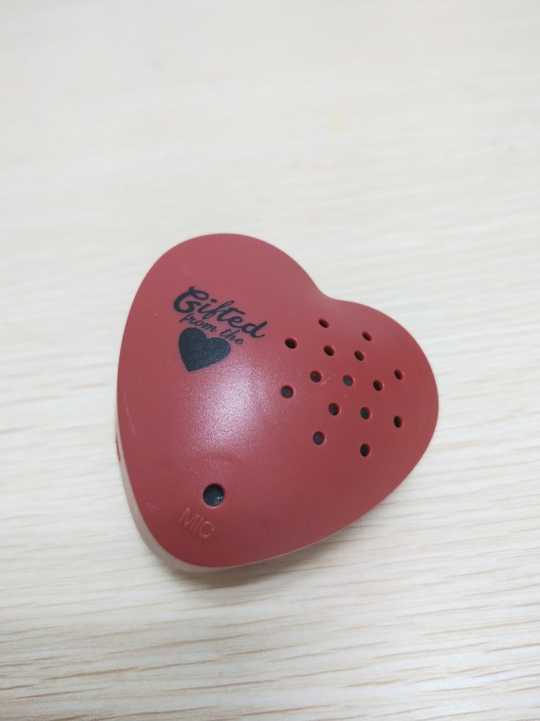 Botón de caja de voz del módulo de sonido de la grabadora de voz en forma de corazón